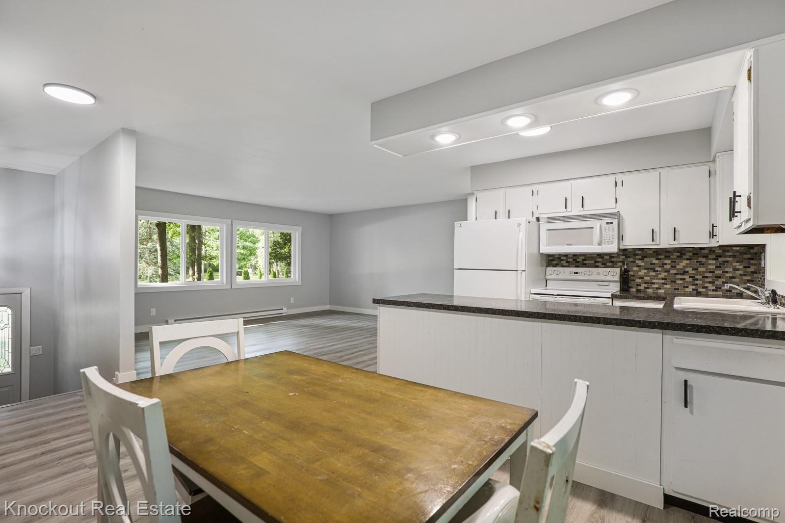 5992 Buell Road Vassar, MI 48768 - Photo 10 of 59 5982 Buell Rd Vassar-13.jpg