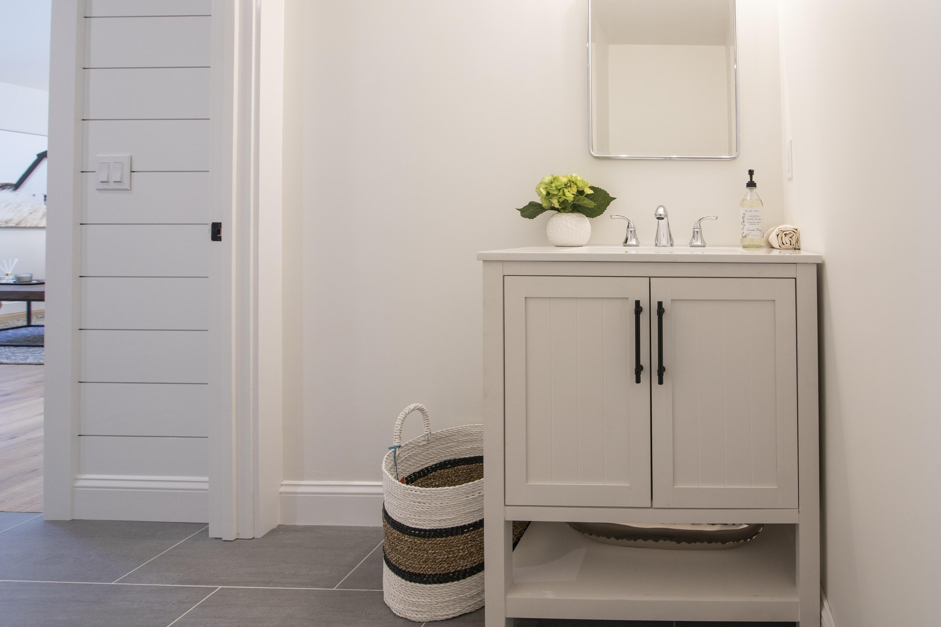 28 Simmons Road East Falmouth, MA 02536 - Photo 66 of 91 New & In Style