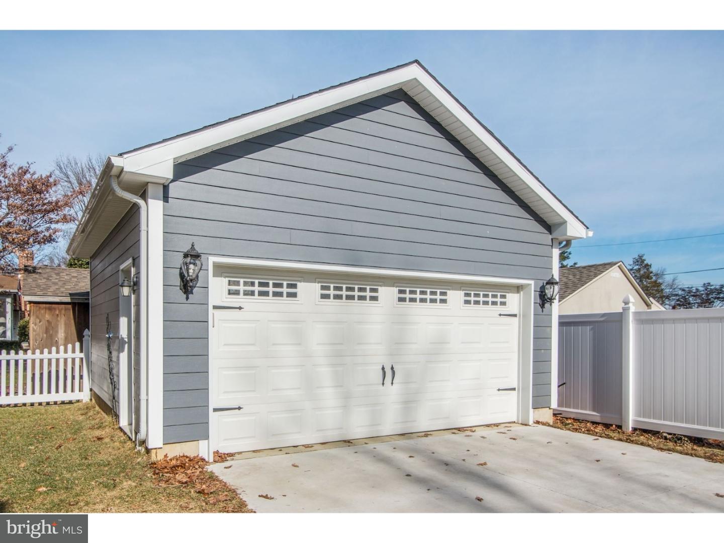 411 Tasker Street Ridley Park, PA 19078 - Photo 24 of 25 Garage