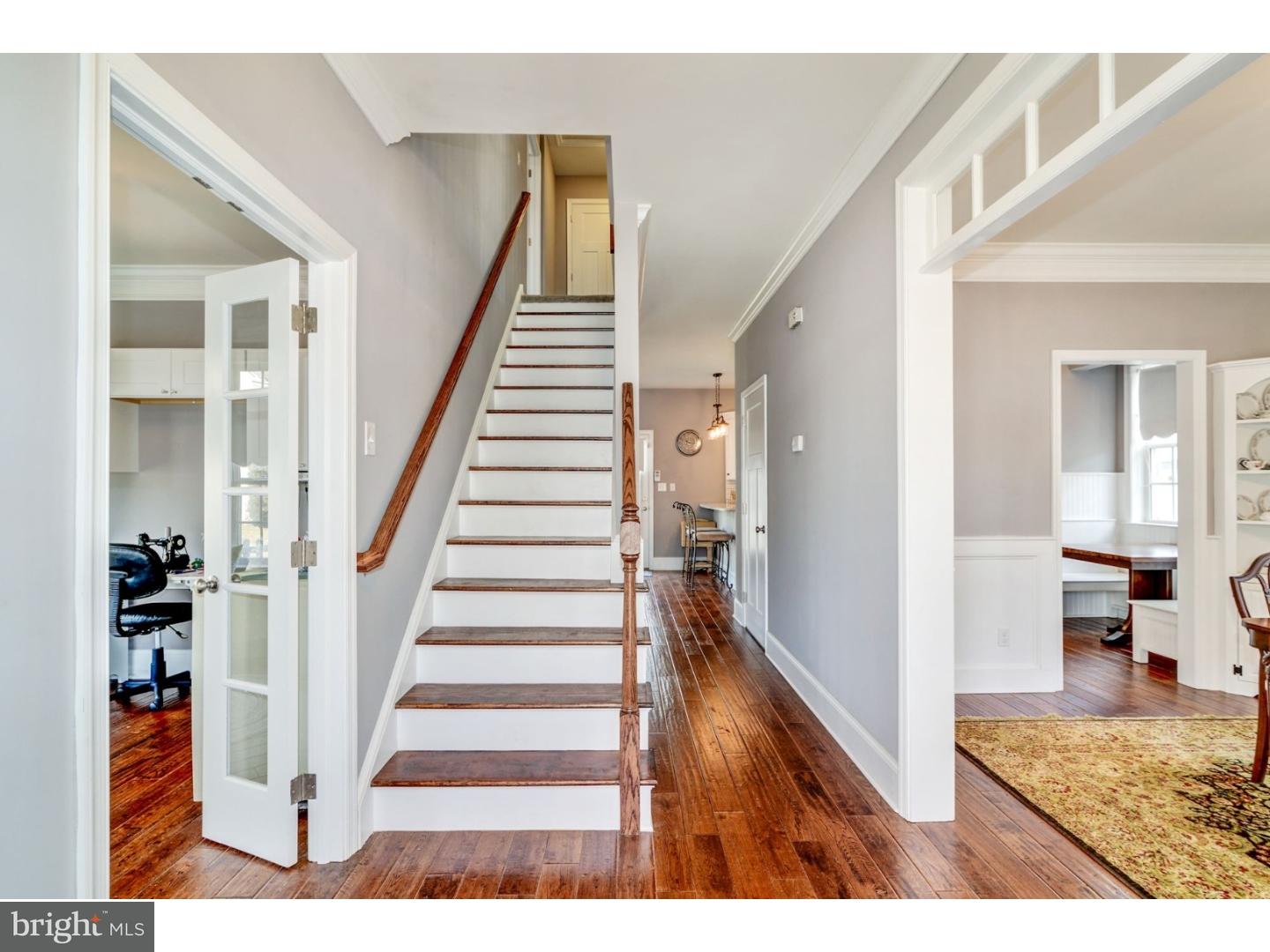 411 Tasker Street Ridley Park, PA 19078 - Photo 4 of 25 Foyer