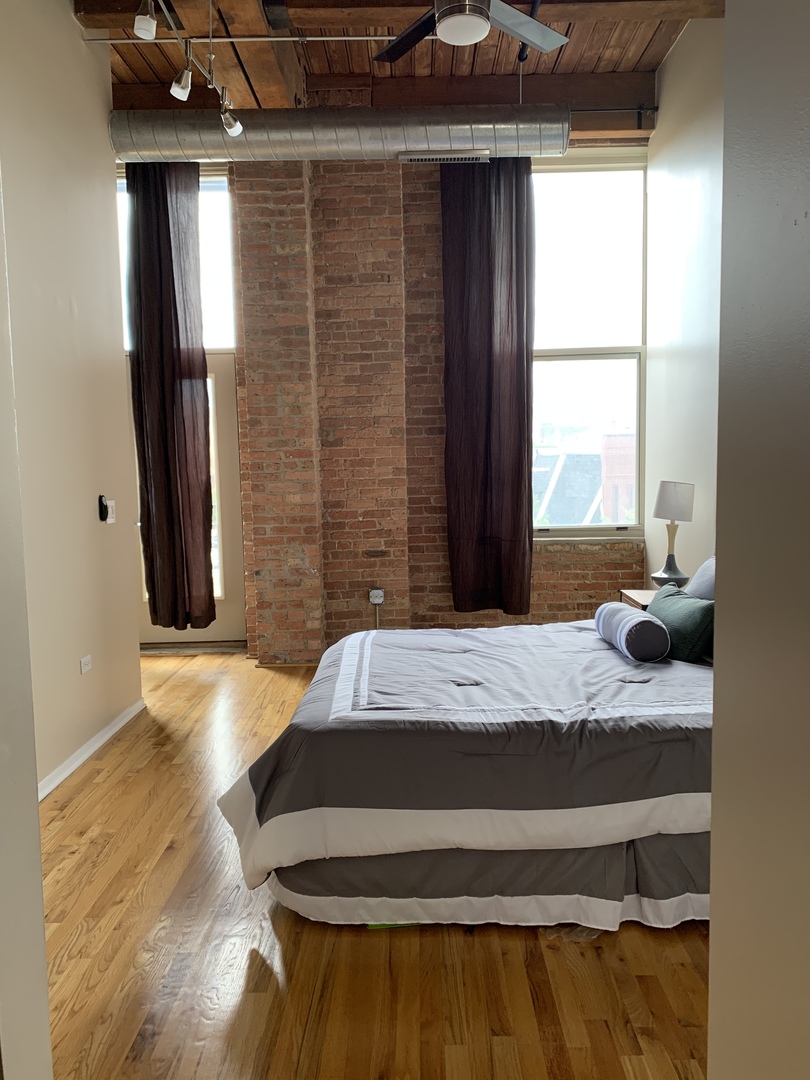 1500 West Monroe Street, Unit 423 Chicago, IL 60607 - Photo 14 of 18