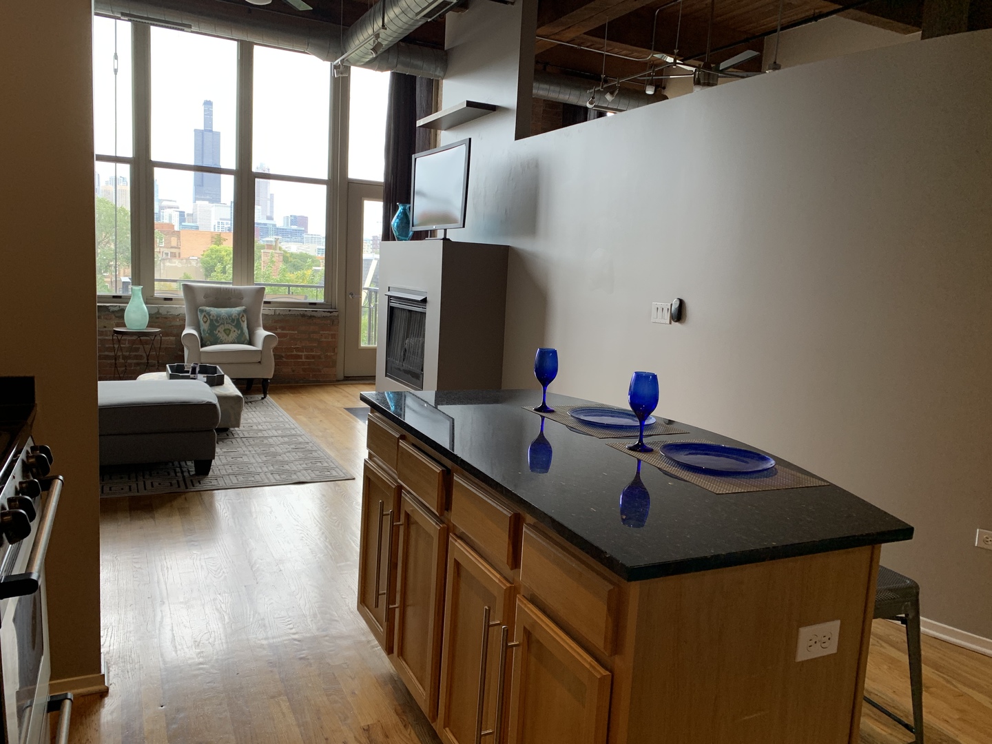 1500 West Monroe Street, Unit 423 Chicago, IL 60607 - Photo 6 of 18