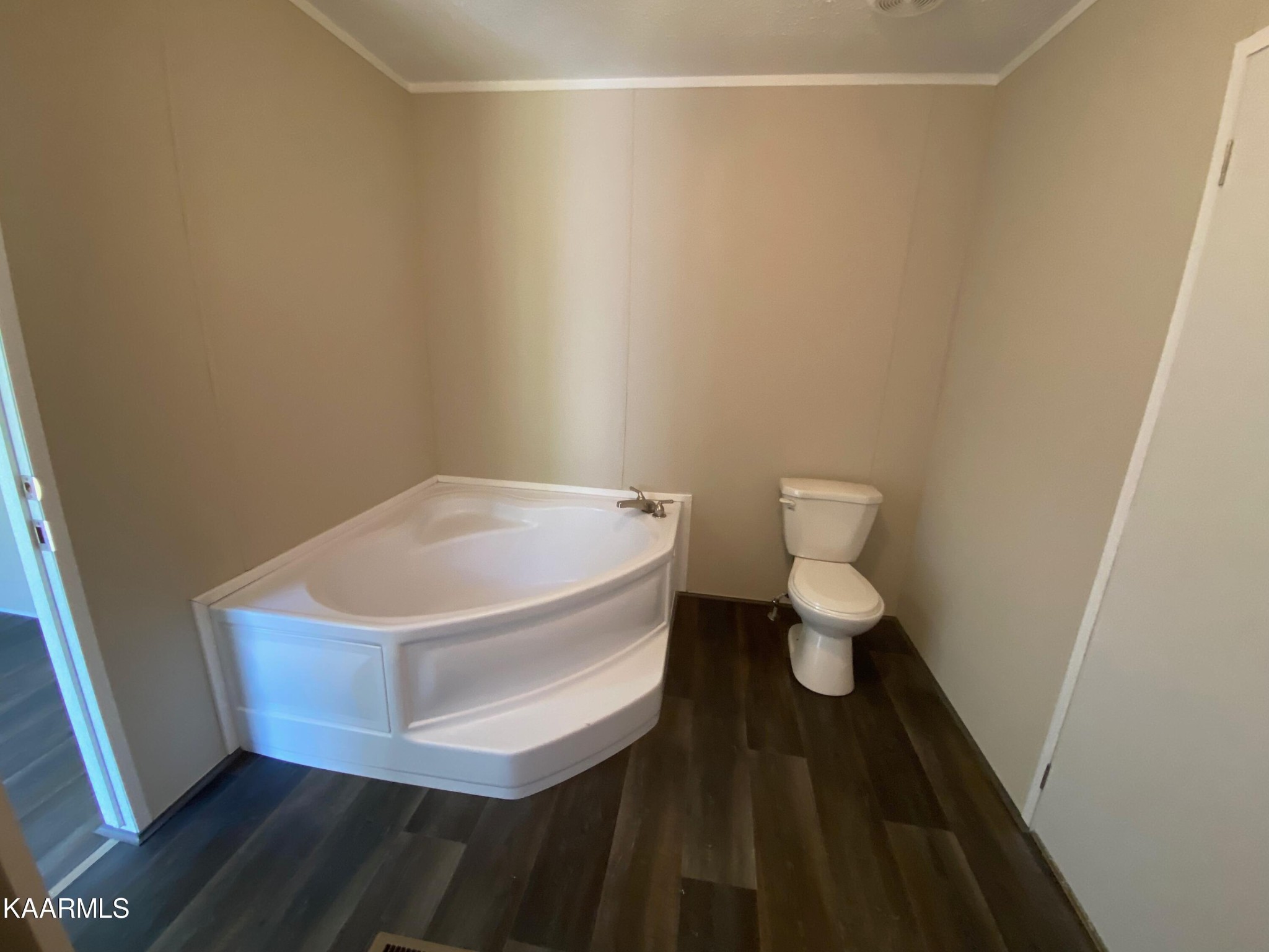 806 Jim Pressnell Road Tazewell, TN 37879 - Photo 10 of 32 Gallery Image 10