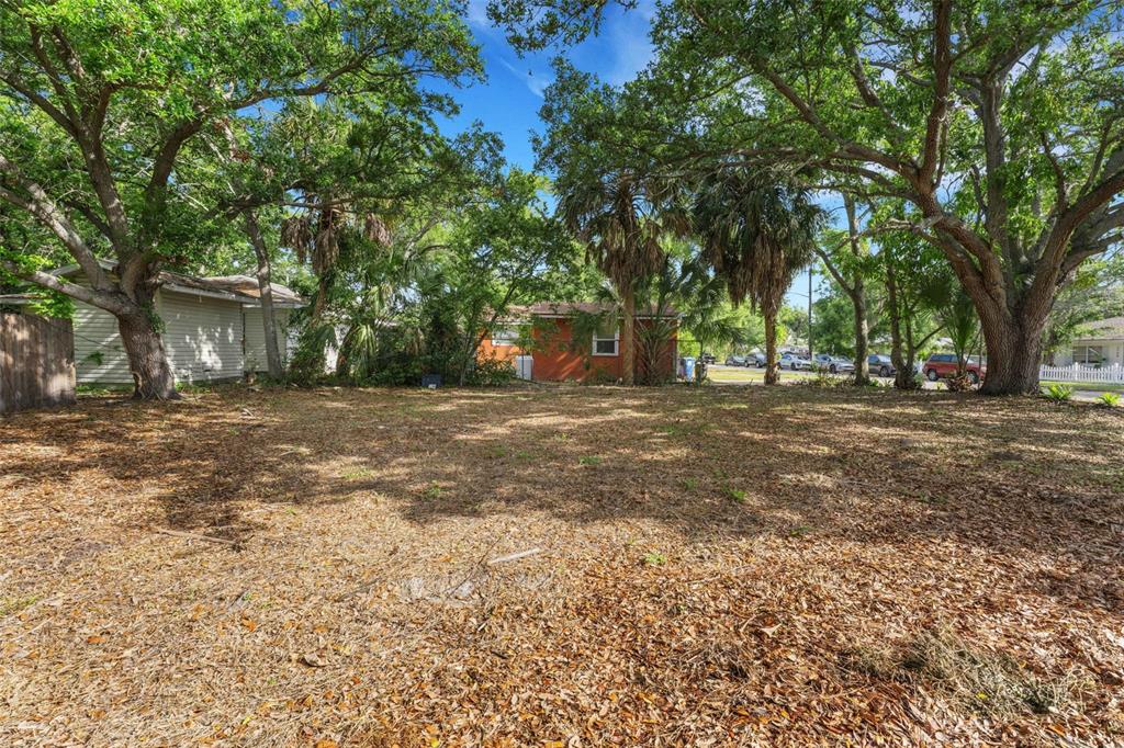 2715 5th Street South St. Petersburg, FL 33705 - Photo 17 of 40