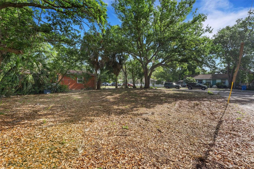 2715 5th Street South St. Petersburg, FL 33705 - Photo 18 of 40