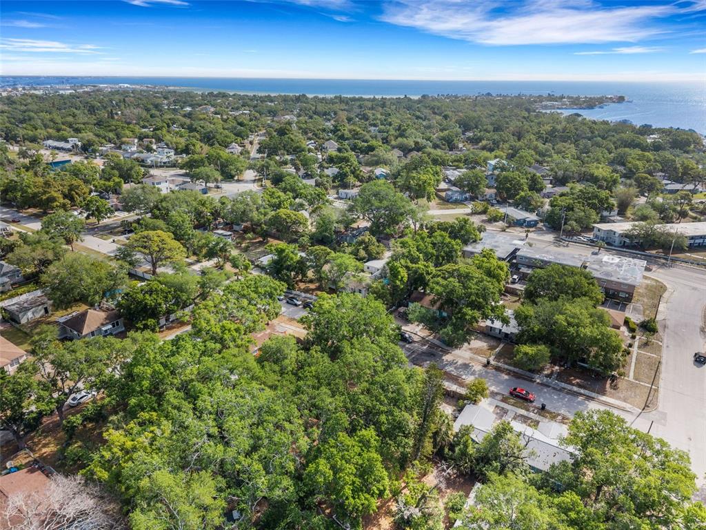 2715 5th Street South St. Petersburg, FL 33705 - Photo 26 of 40