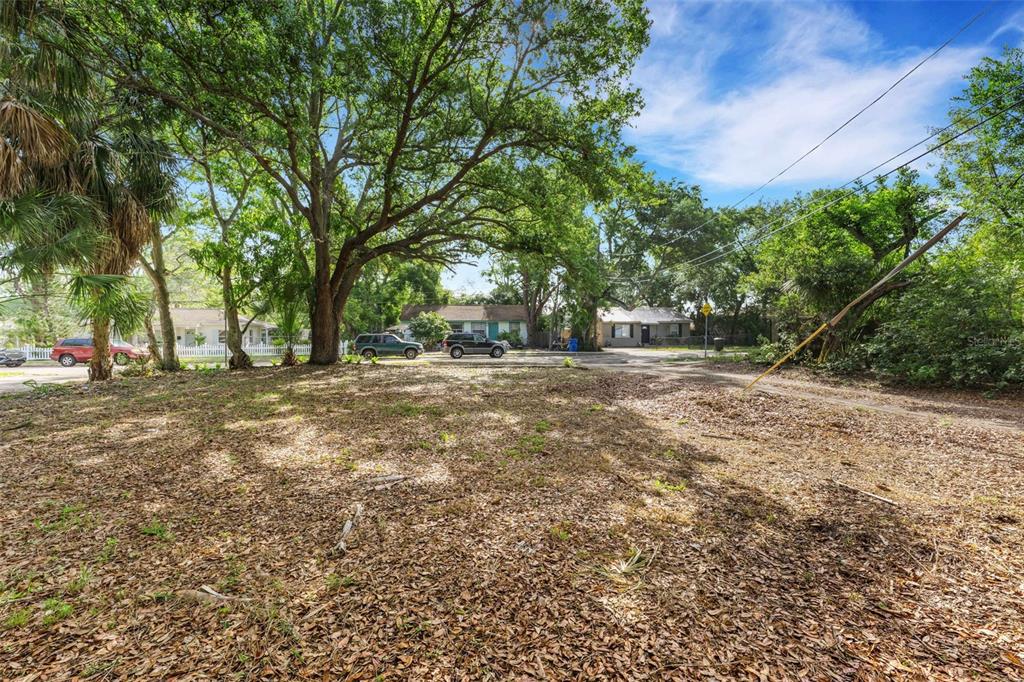 2715 5th Street South St. Petersburg, FL 33705 - Photo 7 of 40