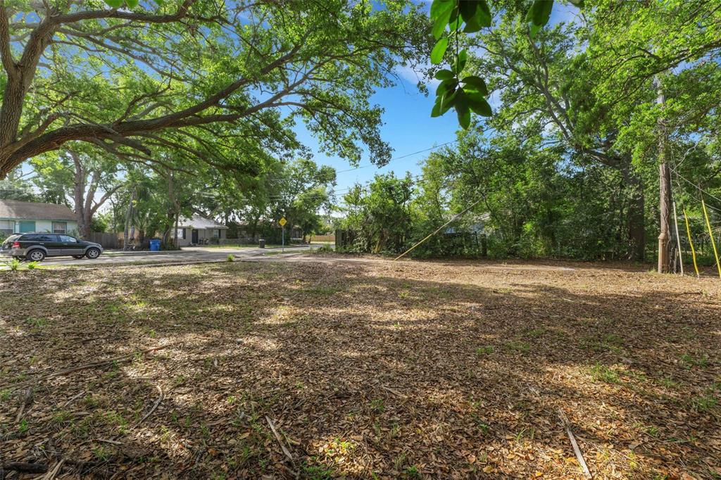 2715 5th Street South St. Petersburg, FL 33705 - Photo 8 of 40