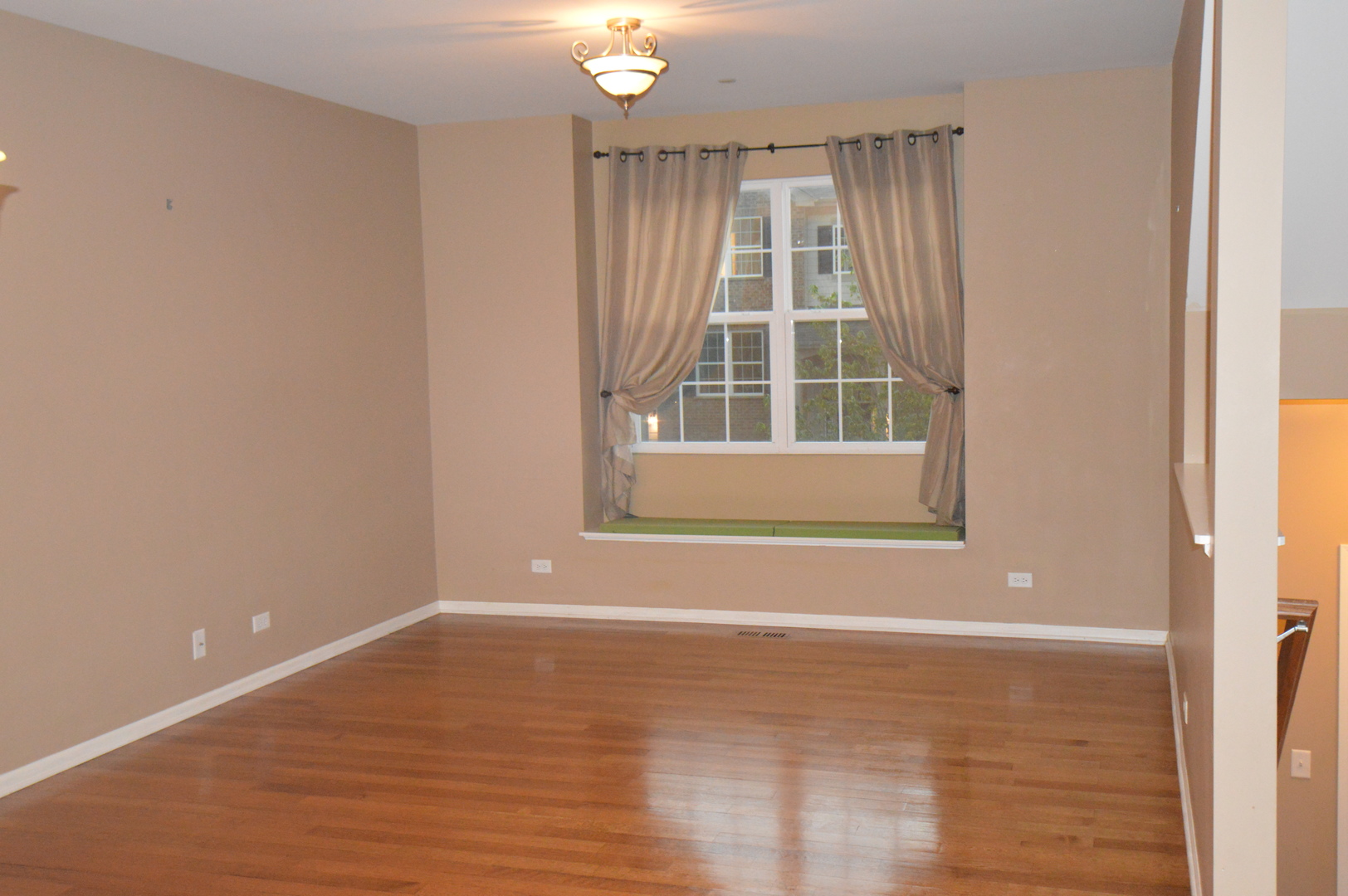 8604 Prairie Street Morton Grove, IL 60053 - Photo 3 of 16