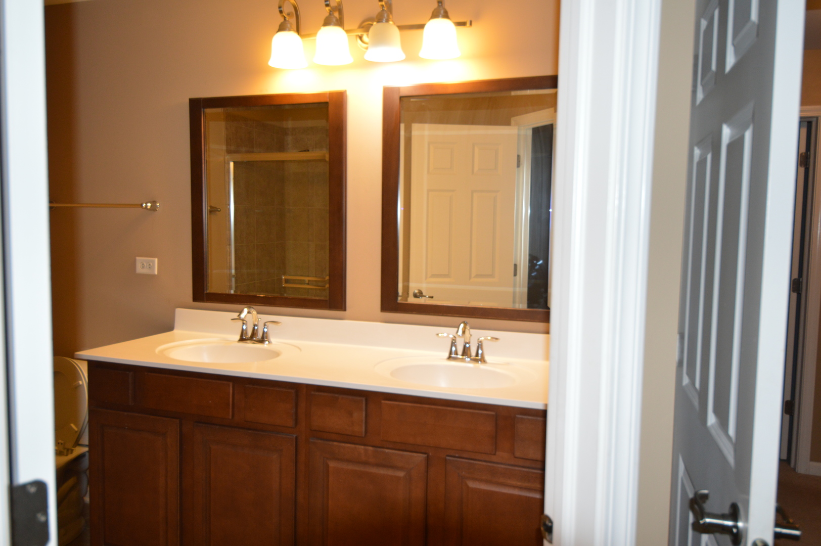 8604 Prairie Street Morton Grove, IL 60053 - Photo 9 of 16