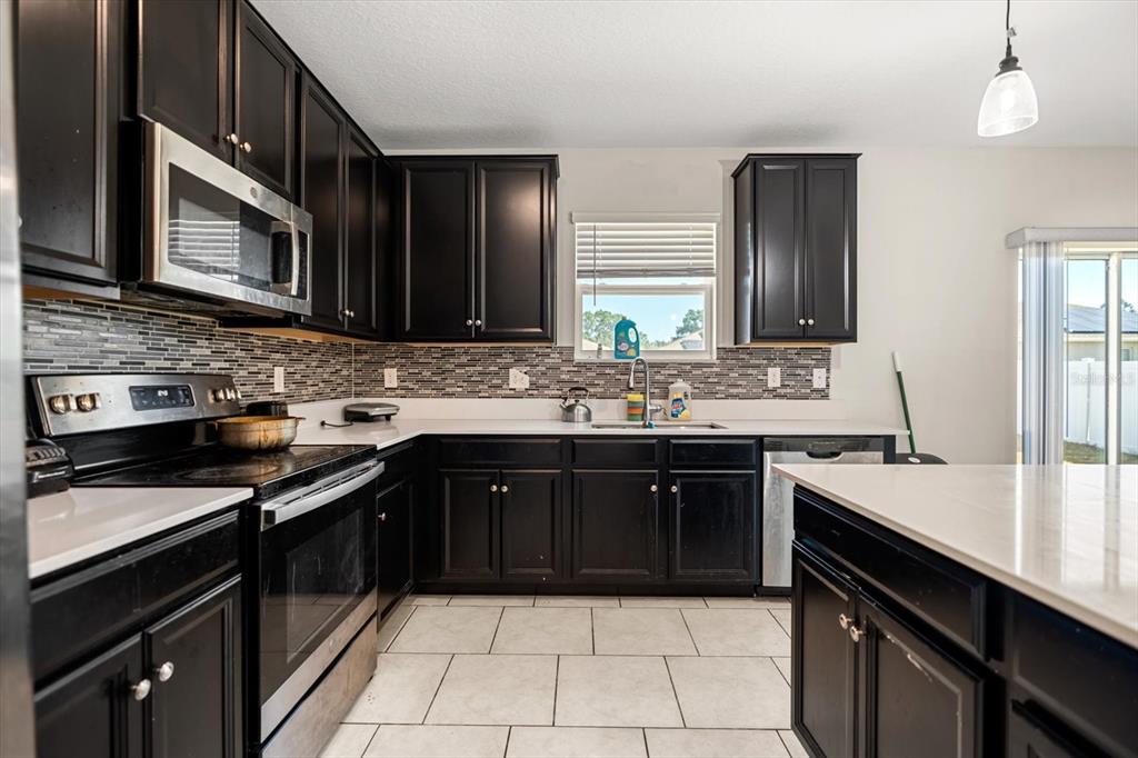 542 Patton Loop Bartow, FL 33830 - Photo 8 of 40