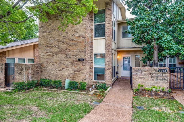 $275,000 | 3010 Shady Knoll Lane, Bedford, TX 76021