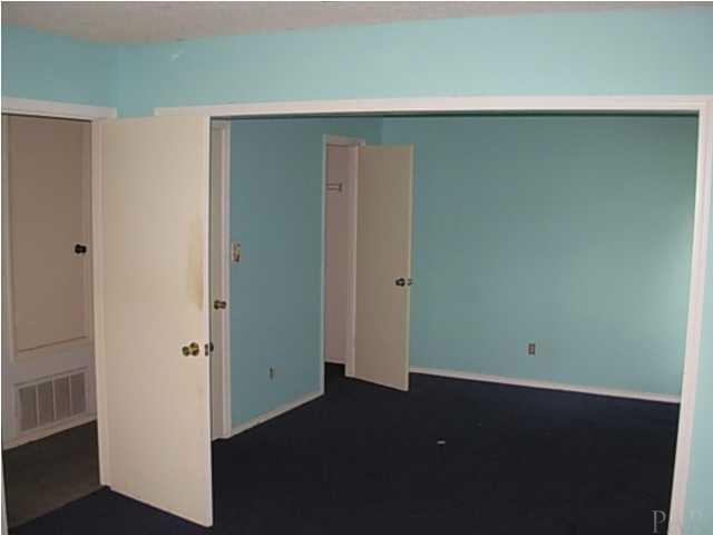 6722 Bellview Pines Road Pensacola, FL 32526 - Photo 2 of 7 Bedroom