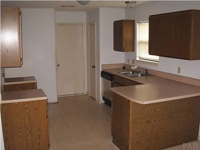 6722 Bellview Pines Road Pensacola, FL 32526 - Photo 6 of 7 Kitchen Area