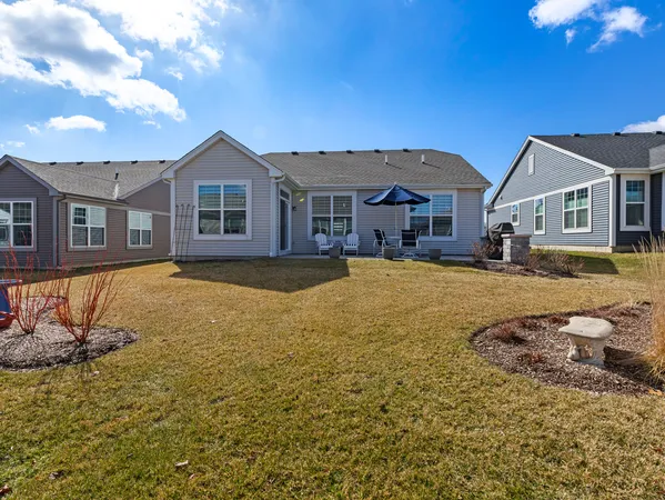 $425,000 | 1205 Ardmoor Drive, Crystal Lake, IL 60012