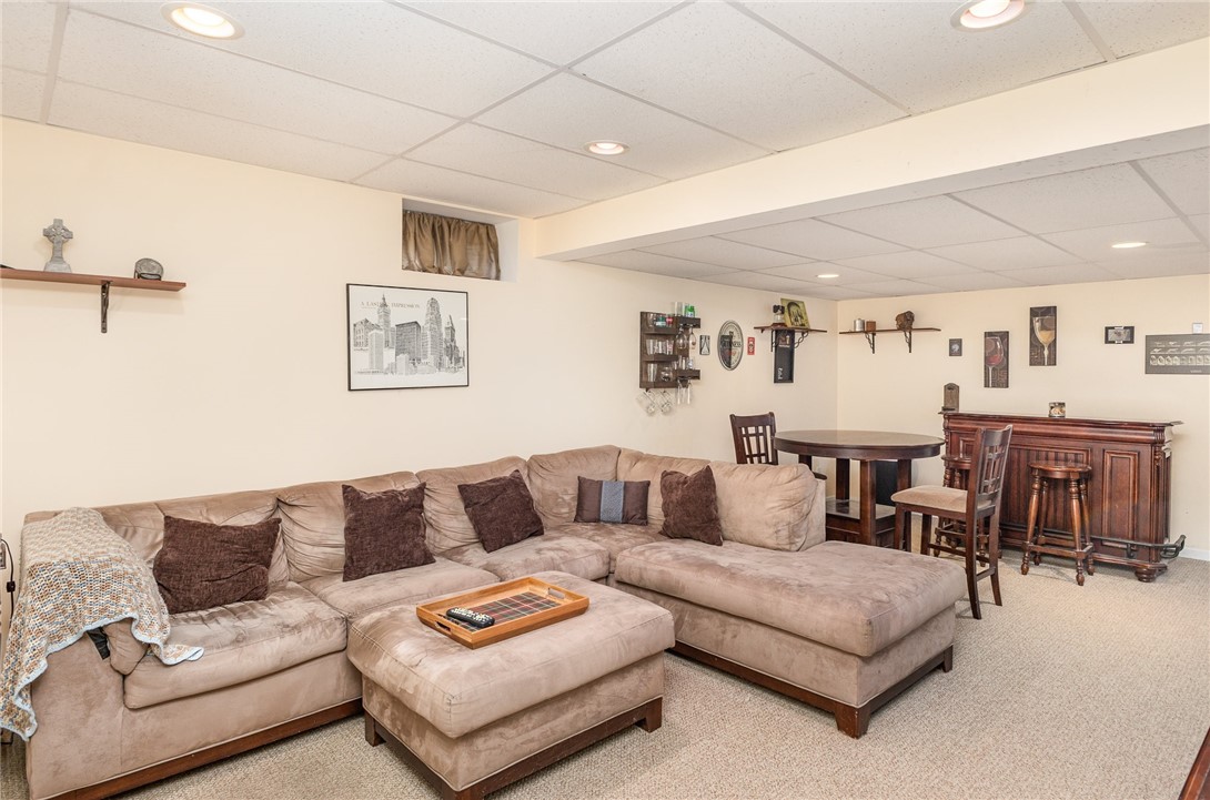 86 Princeton Lane Perinton, NY 14450 - Photo 32 of 40