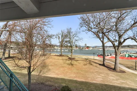 $204,900 | 269 Fontana Boulevard, Unit 2566, Fontana, WI 53125
