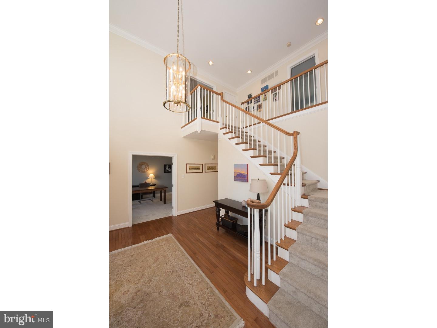 802 Dresher Way Wayne, PA 19087 - Photo 2 of 25
