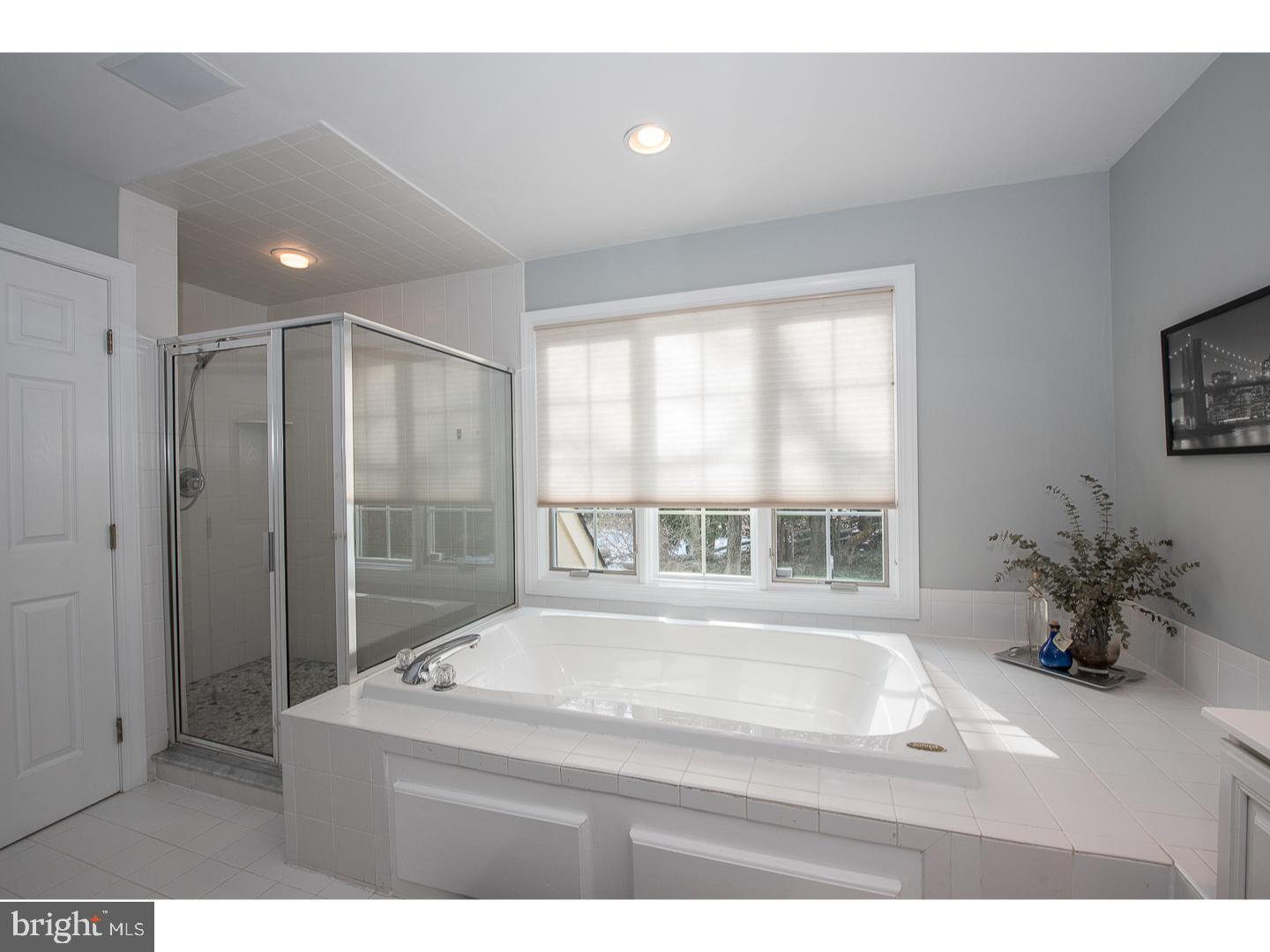 802 Dresher Way Wayne, PA 19087 - Photo 16 of 25