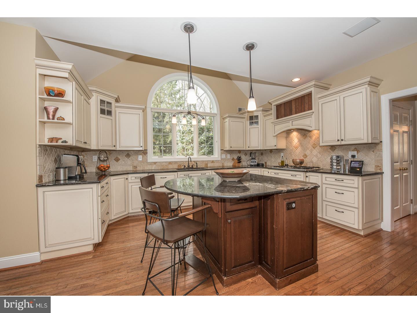 802 Dresher Way Wayne, PA 19087 - Photo 6 of 25