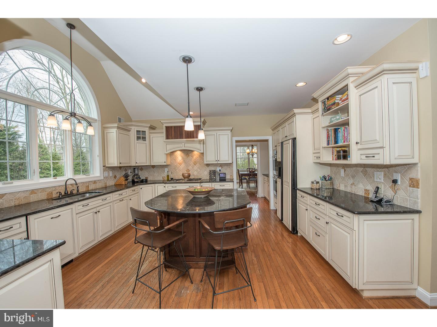 802 Dresher Way Wayne, PA 19087 - Photo 7 of 25