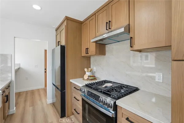$1,335,000 | 6926 East Peabody Street, Long Beach, CA 90808