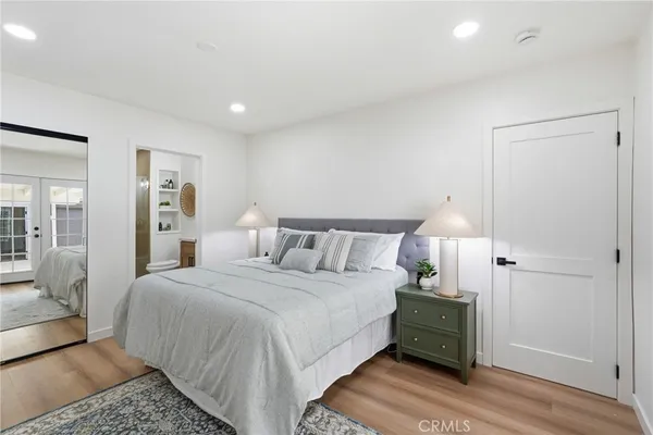 $1,335,000 | 6926 East Peabody Street, Long Beach, CA 90808