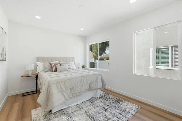 $1,335,000 | 6926 East Peabody Street, Long Beach, CA 90808