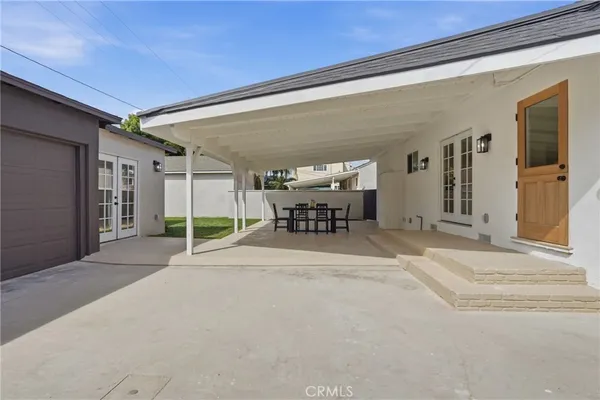 $1,335,000 | 6926 East Peabody Street, Long Beach, CA 90808