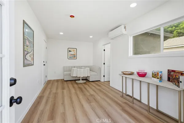 $1,335,000 | 6926 East Peabody Street, Long Beach, CA 90808