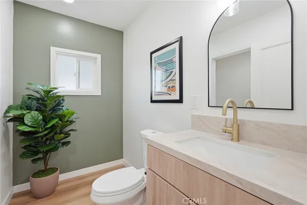 $1,335,000 | 6926 East Peabody Street, Long Beach, CA 90808