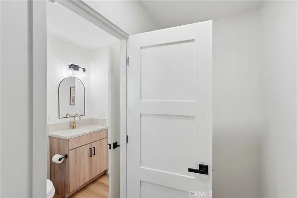 $1,335,000 | 6926 East Peabody Street, Long Beach, CA 90808
