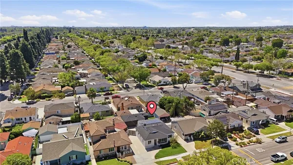 $1,335,000 | 6926 East Peabody Street, Long Beach, CA 90808