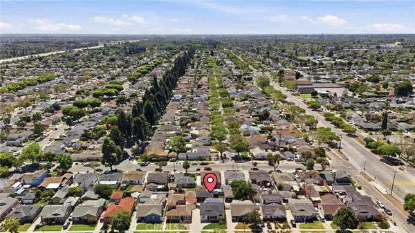 $1,335,000 | 6926 East Peabody Street, Long Beach, CA 90808