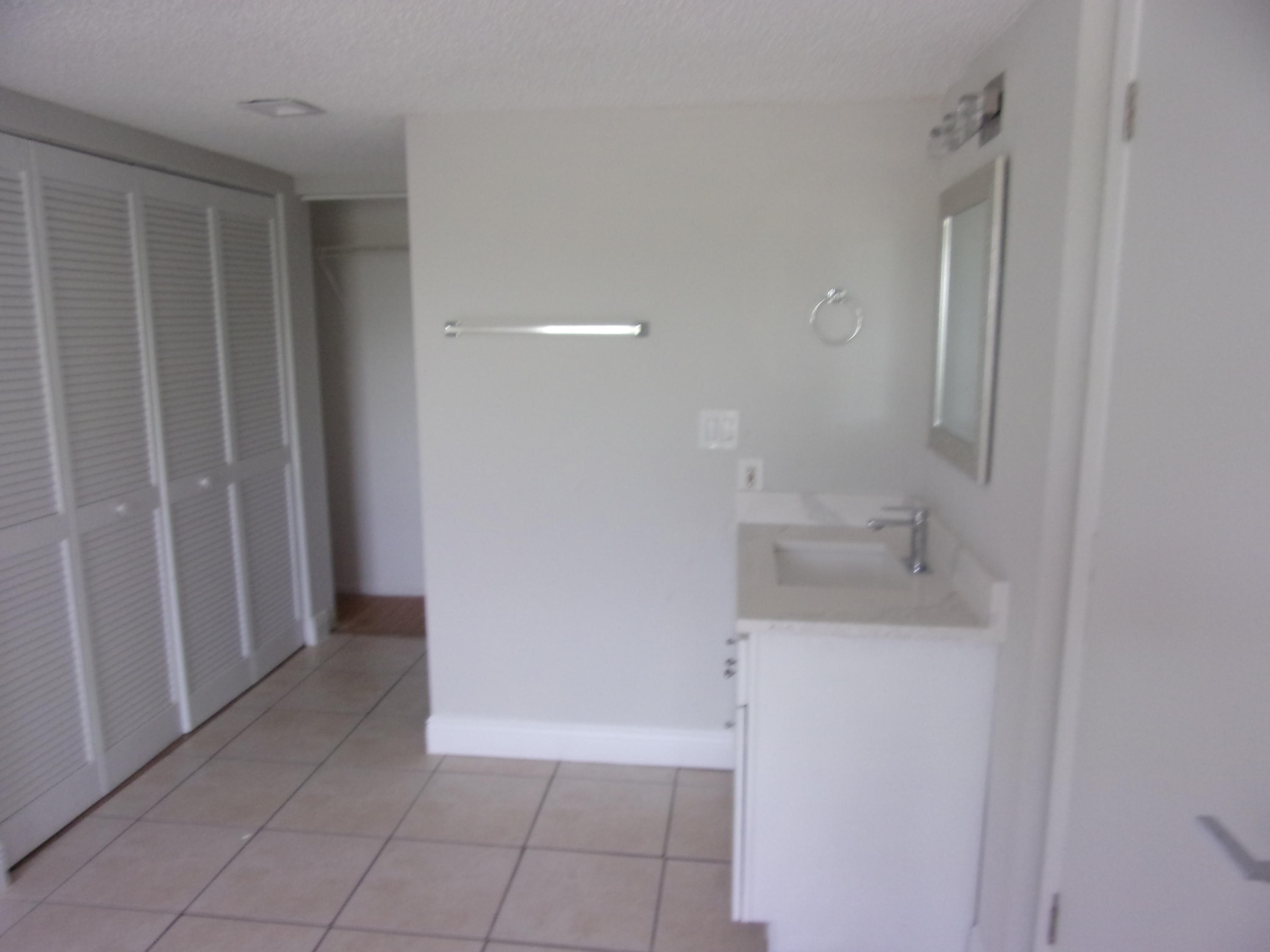 1505 Southeast Royal Green Circle, Unit U203 Port St. Lucie, FL 34952 - Photo 6 of 15 100_5255