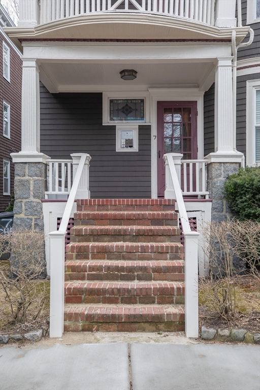 7 Chase, Unit 3 Boston, MA 02125 - Photo 3 of 13