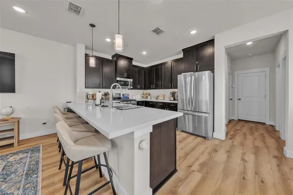 $425,000 | 7549 Reis Lane, North Richland Hills, TX 76182