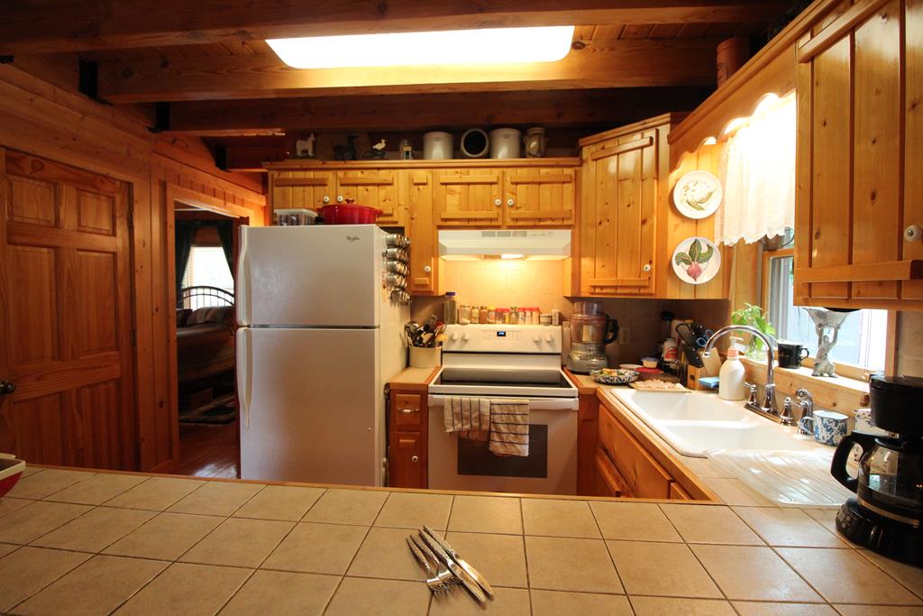 206 Pottery Road Fancy Gap, VA 24328 - Photo 15 of 63 Gallery Image 15