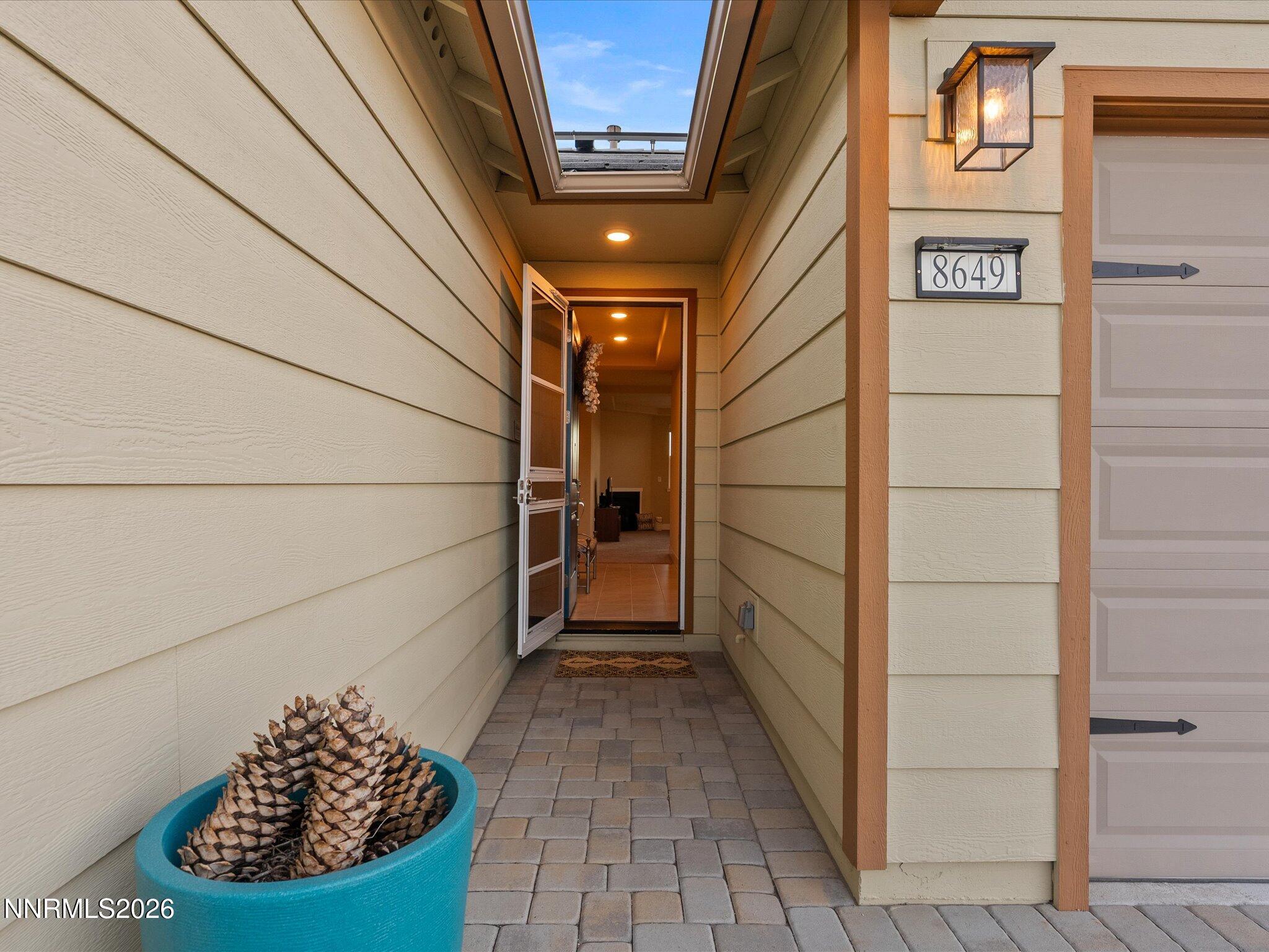 24-8649 Sky Ky Rd-123