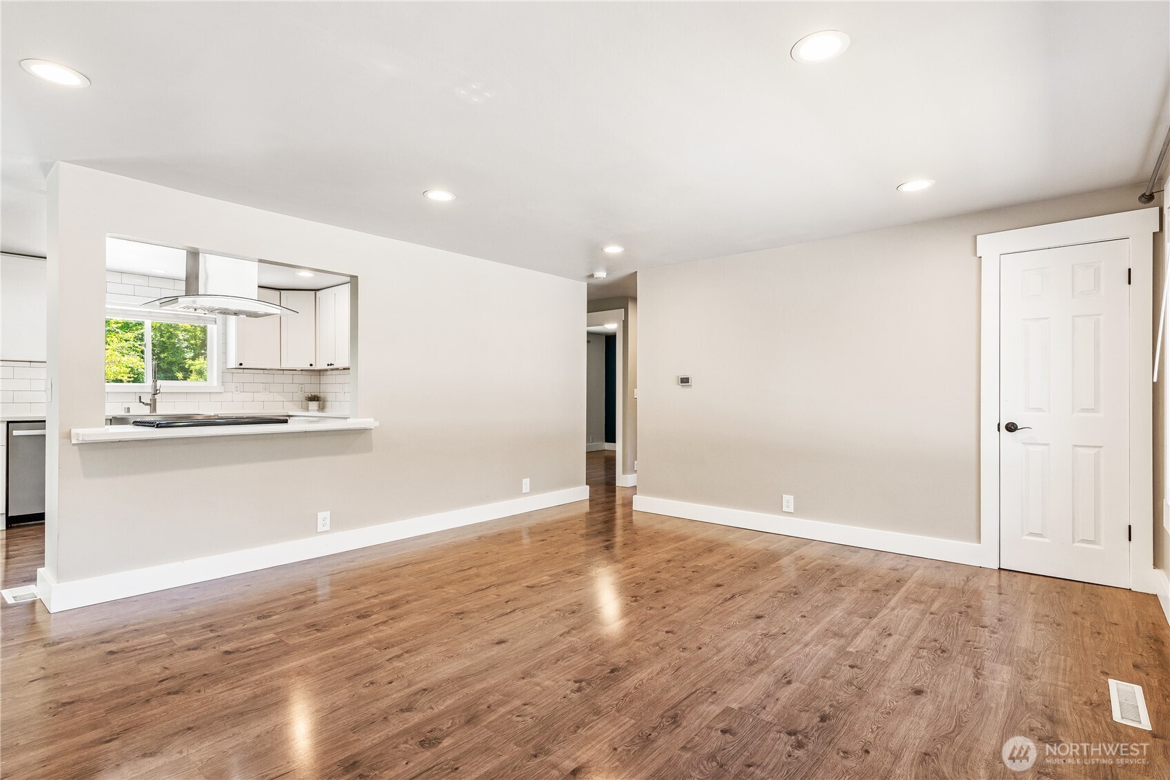 11510 Military Road Southwest Lakewood, WA 98498 - Photo 4 of 25