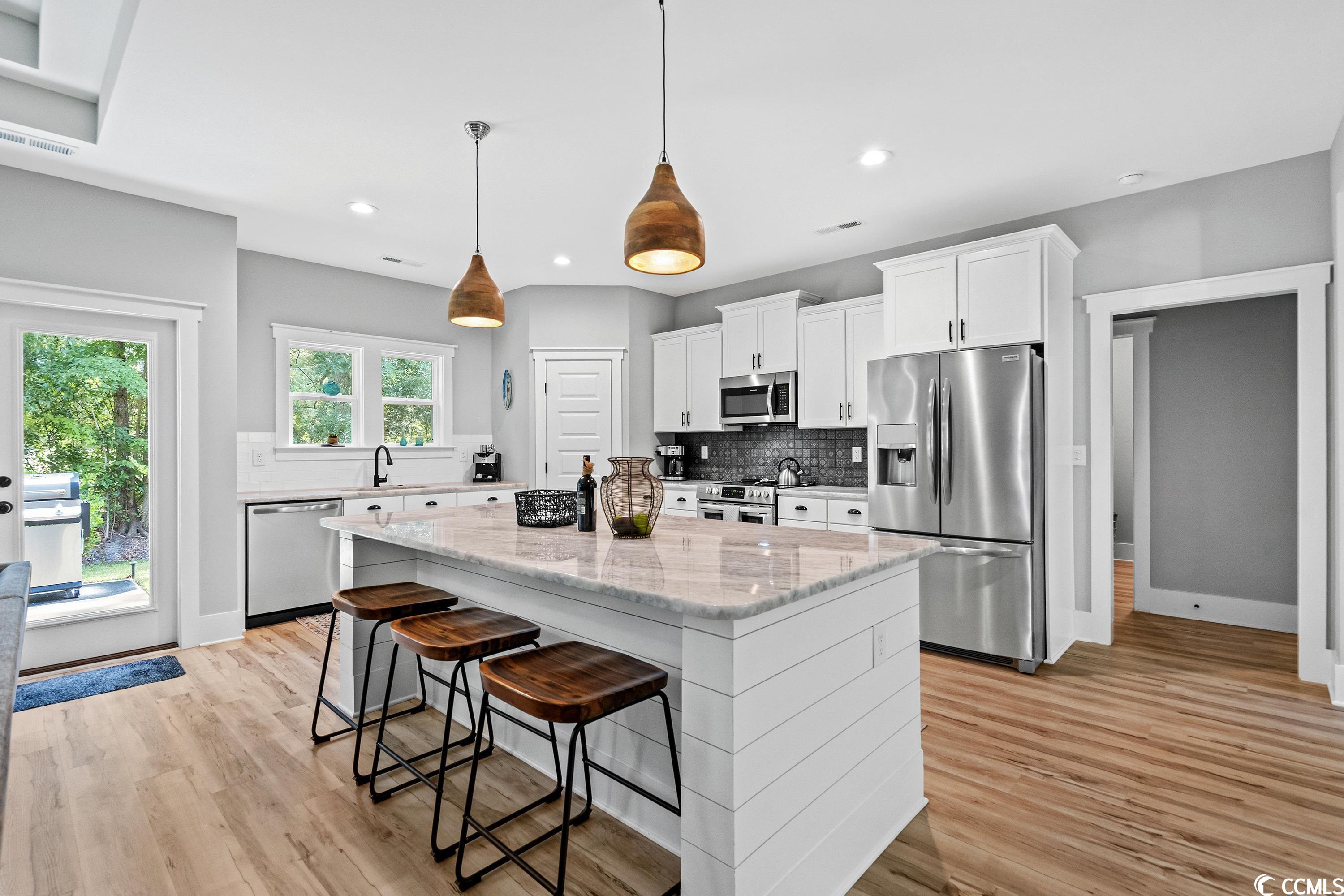 188 Tuckers Road Pawleys Island, SC 29585 - Photo 11 of 39 Gallery Image 11