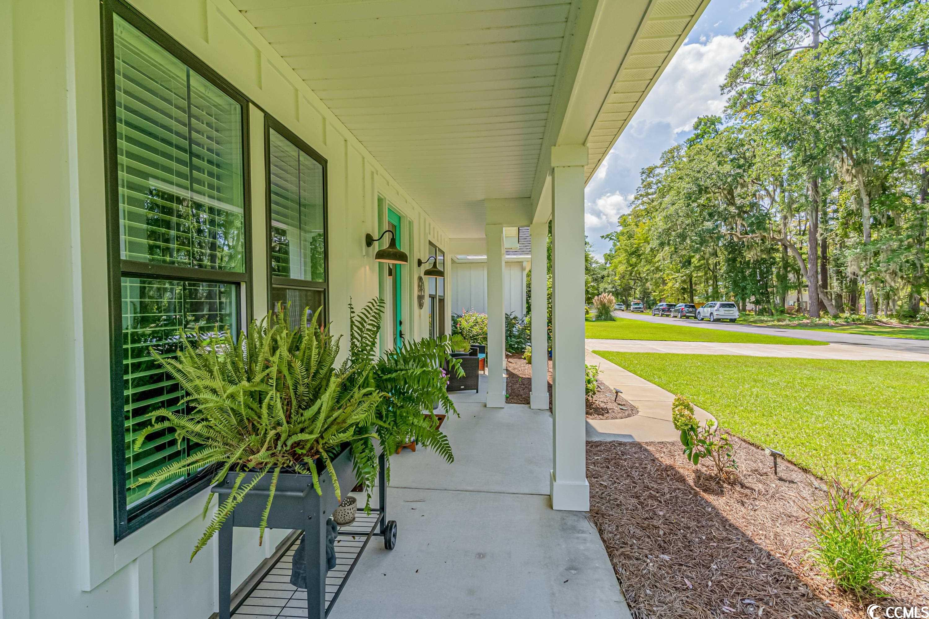 188 Tuckers Road Pawleys Island, SC 29585 - Photo 32 of 39 Gallery Image 32