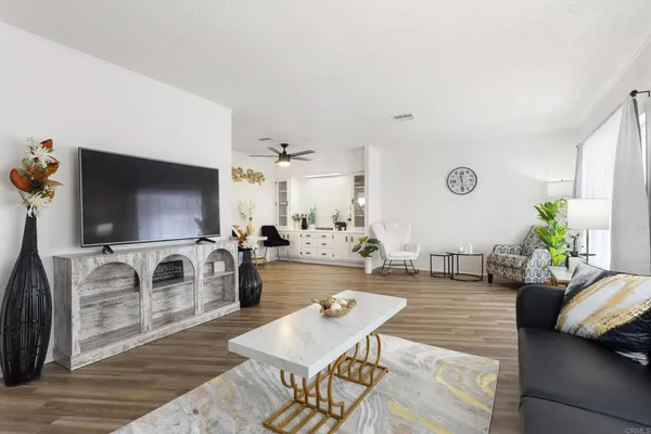 $365,000 | 155 Las Flores Drive, Unit 25, San Marcos, CA 92069