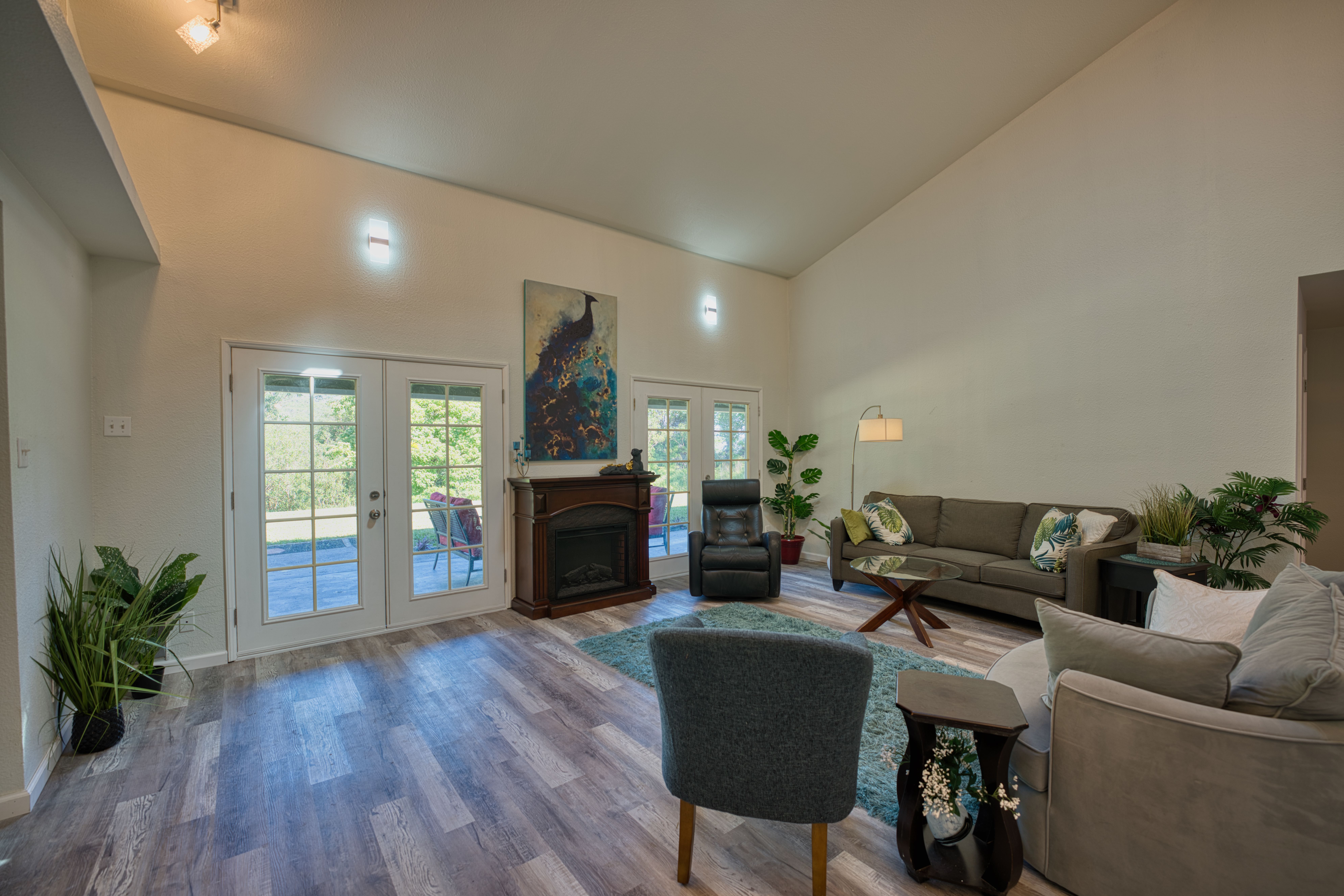 699 Kulaloa Road Hilo, HI 96720 - Photo 2 of 27