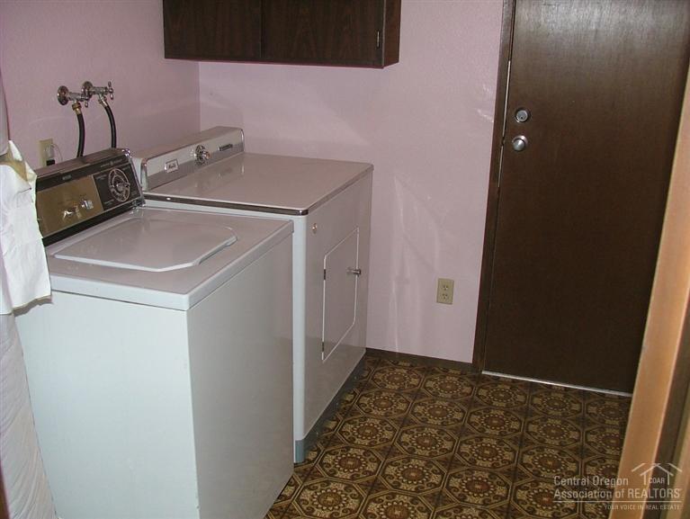 54789 Huntington Road Bend, OR 97707 - Photo 13 of 25 Additional Photo