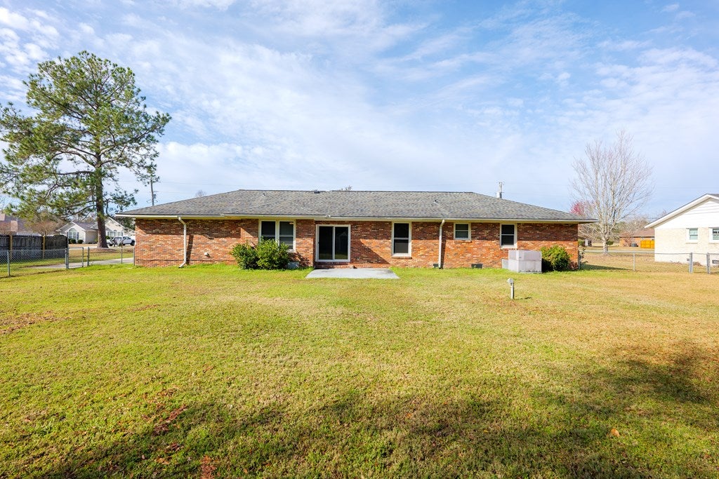 2909 Tara Road Valdosta, GA 31605 - Photo 37 of 38 Gallery Image 37