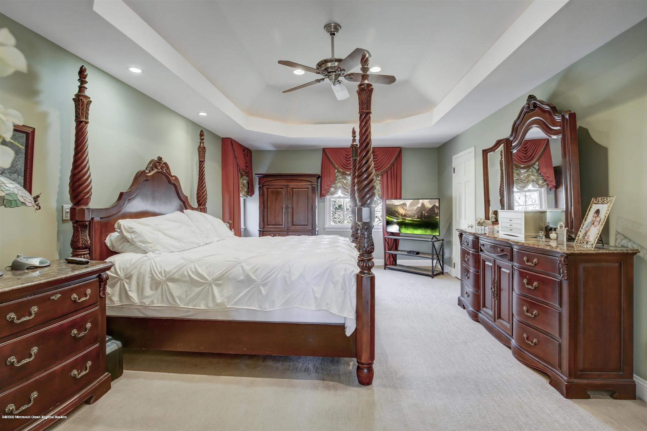 8 Woodhollow Road Colts Neck, NJ 07722 - Photo 23 of 37 23-Master Bedroom