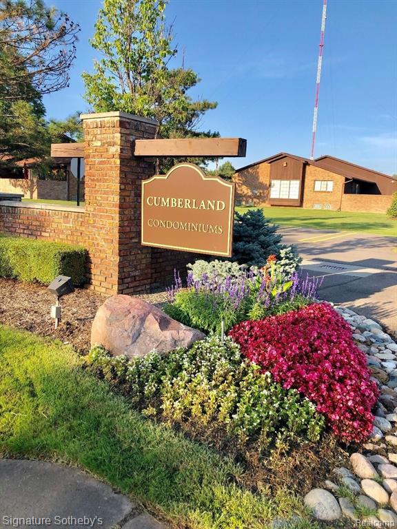26560 Inkster Road Southfield, MI 48033 - Photo 3 of 28