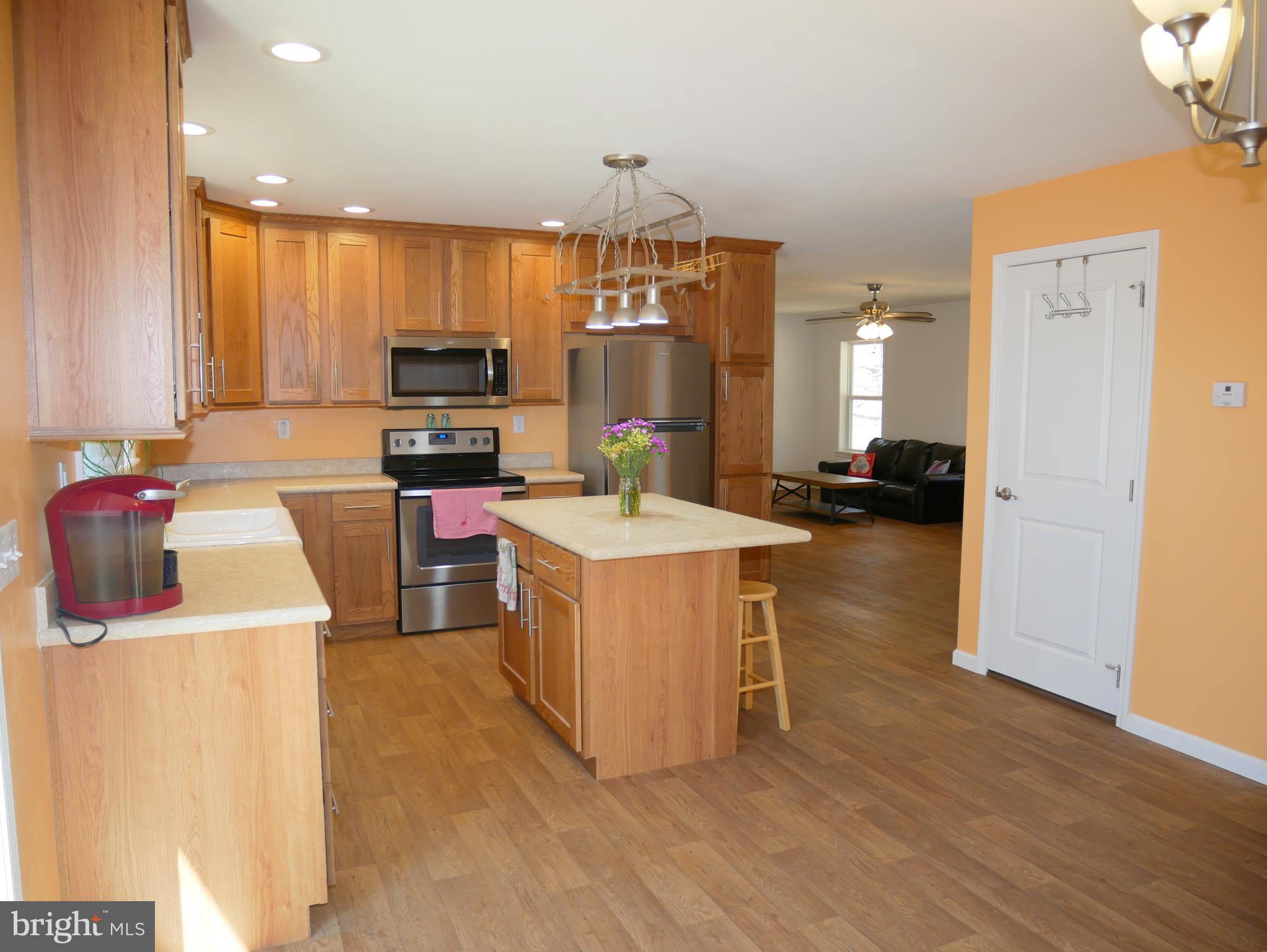 4620 Ebenezer Road Bluemont, VA 20135 - Photo 8 of 30 4620 Ebenezer Road Kitchen
