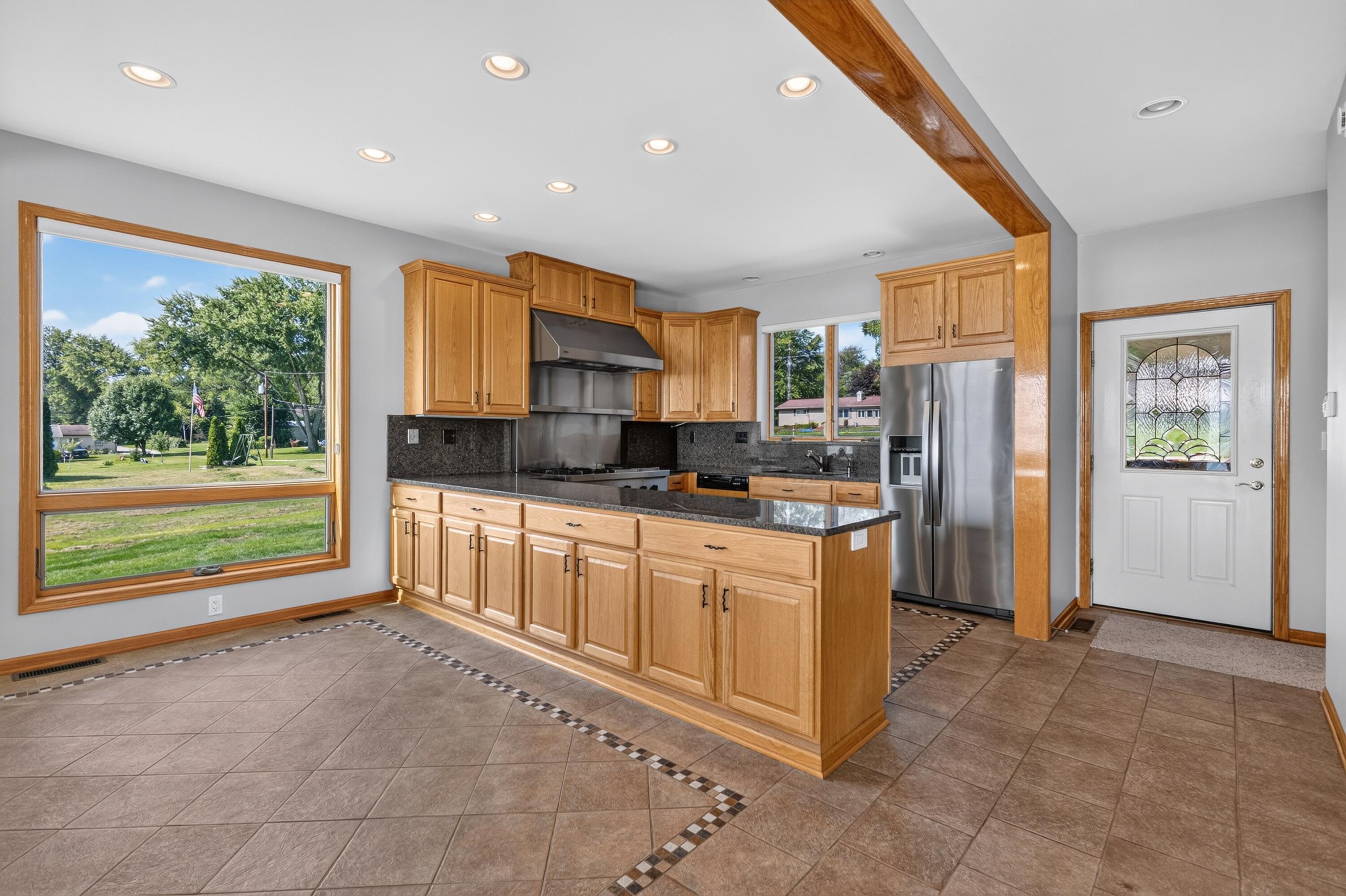 N1574 Joyce Road Fort Atkinson, WI 53538 - Photo 21 of 42 21) 76401-6a9113af1ff0c